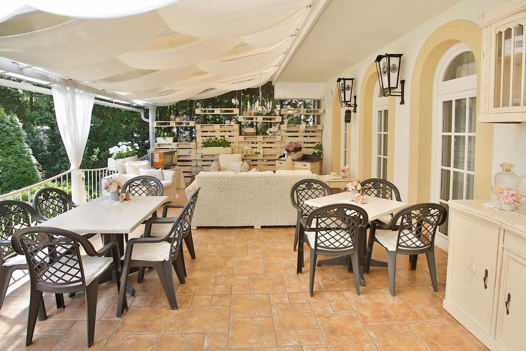 Hotel Rittinger Bonyhad Екстер'єр фото