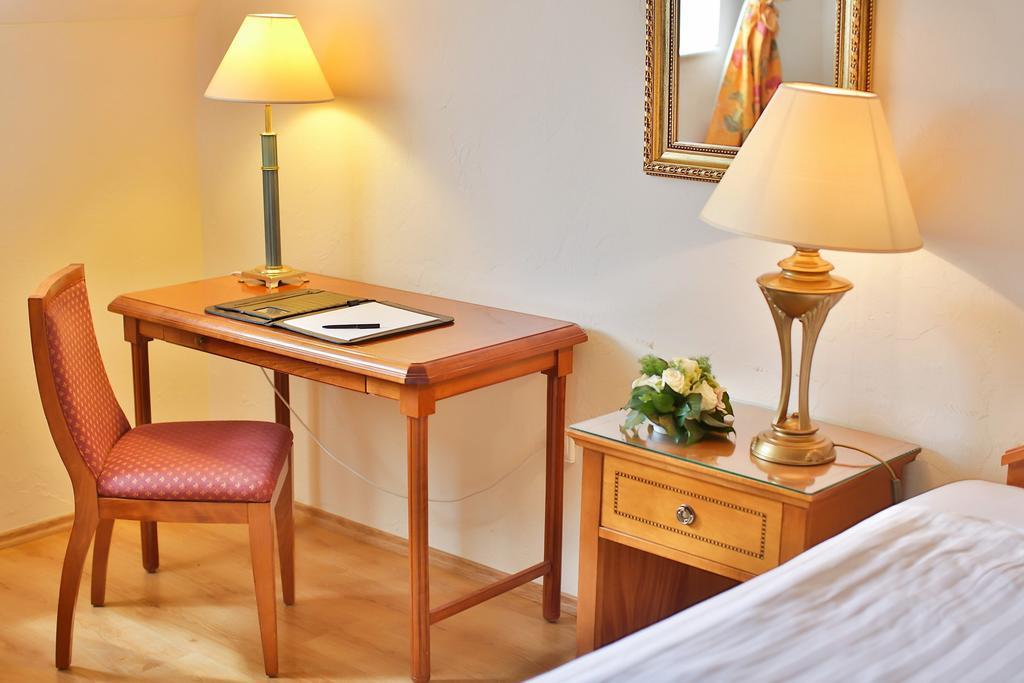 Hotel Rittinger Bonyhad Екстер'єр фото